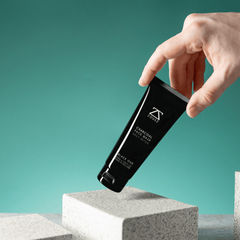 Zousz Black Oud Charcoal Detergente Viso